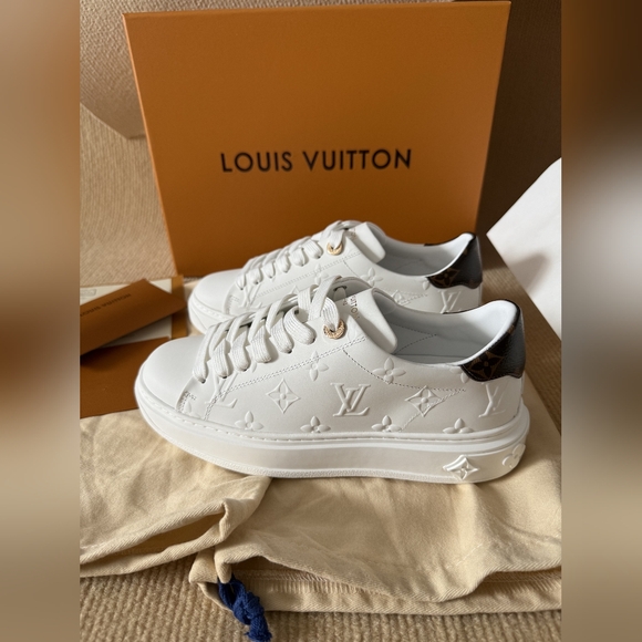Louis Vuitton Time Out Sneaker - Picture 1 of 12